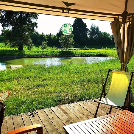 Feriehus Mazurski Pejzaz - Dom Z Widokiem I Ogrodem Radzie