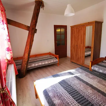 Feriehus Mazurski Pejzaz - Dom Z Widokiem I Ogrodem Radzie